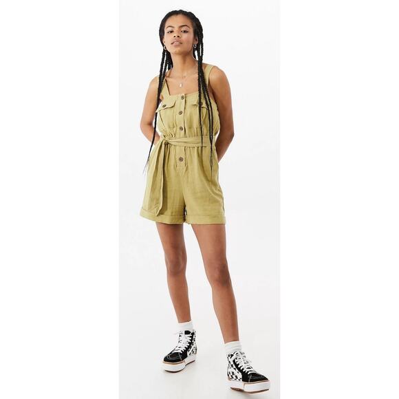 Urban Outfitters Pants - Urban Outfitters Malibu Romper Linen Blend Light Green Suspender Overall Size XS